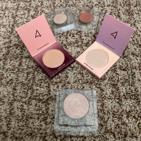 Anastasia Beverly Hills, Wander Beauty & Ciate - Bronze, Glow & Shimmer Bundle - Picture 1 of 11